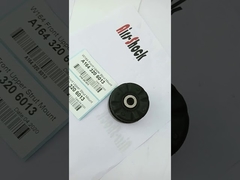 Cao su gắn giảm xóc trên trụ trước bên trái